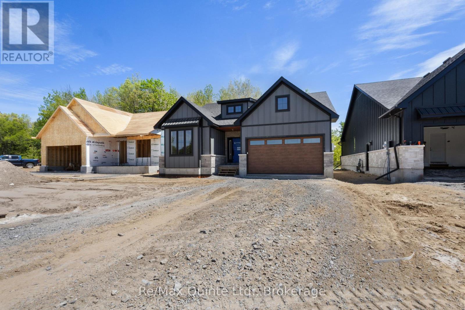 12 DEERVIEW DRIVE - 7