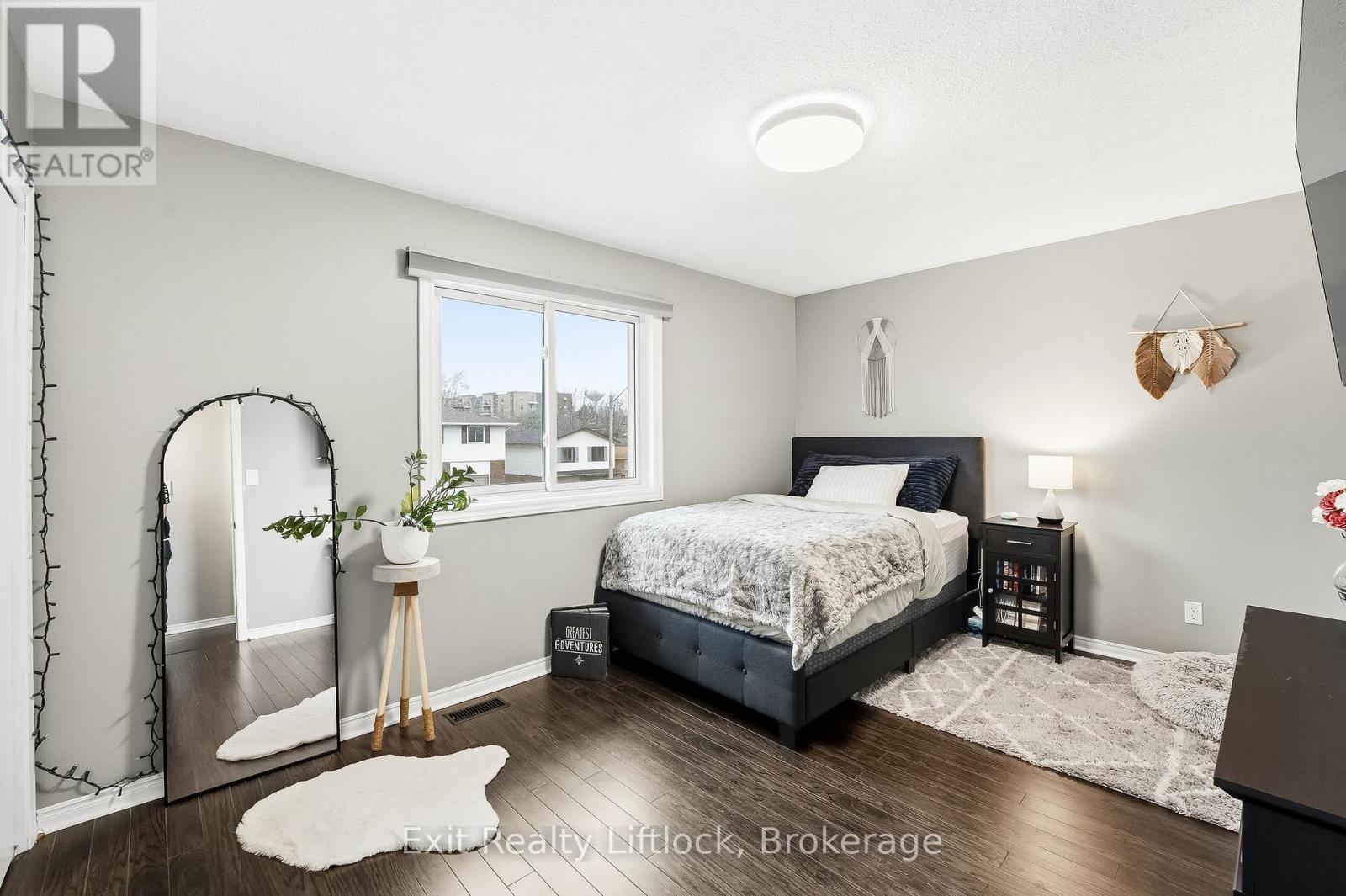 2285 LYNHAVEN ROAD - 21