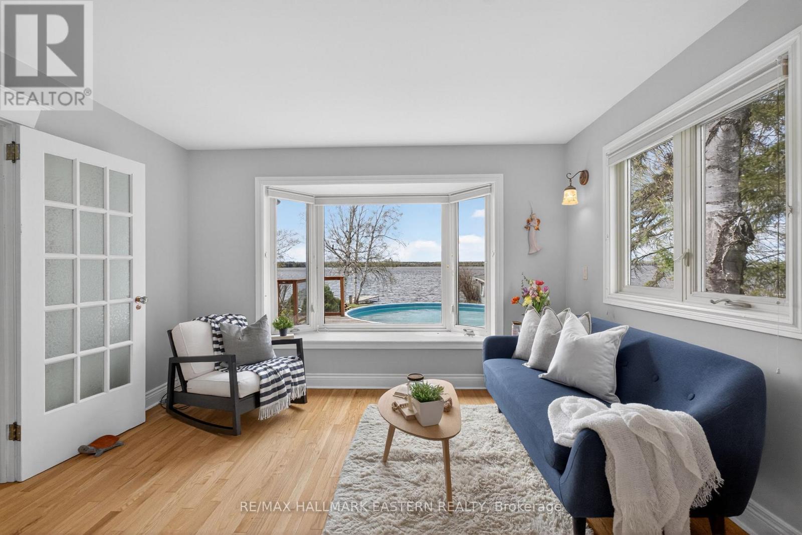 101 WESTVIEW DRIVE - 23
