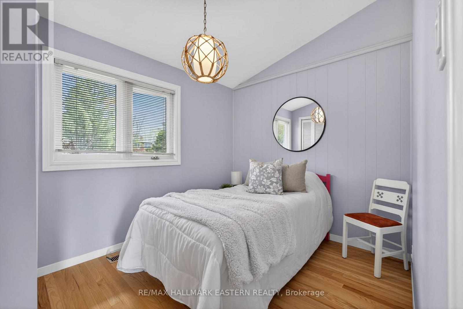 101 WESTVIEW DRIVE - 24