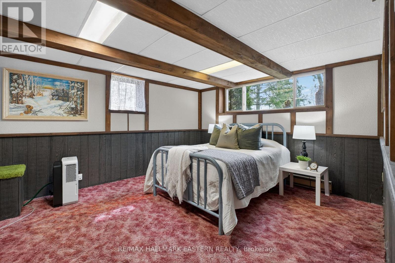 101 WESTVIEW DRIVE - 32