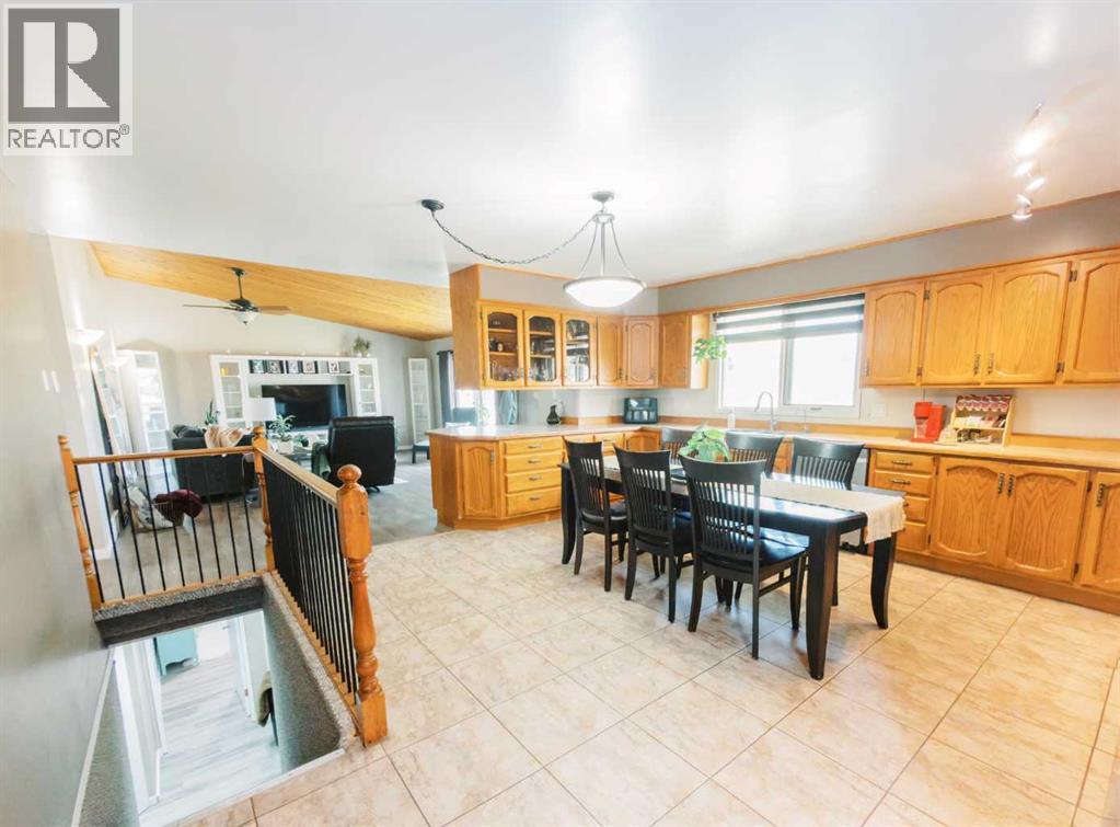 4606 57A Street — photo 10