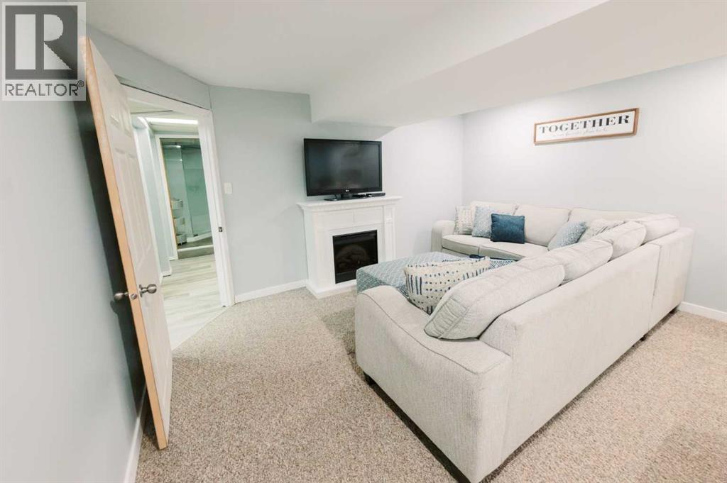 4606 57A Street — photo 26