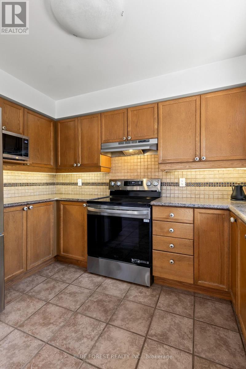 258 SOUTH LEAKSDALE CIRCLE - 10