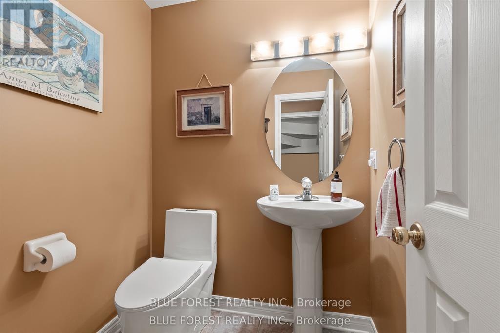 258 SOUTH LEAKSDALE CIRCLE - 16