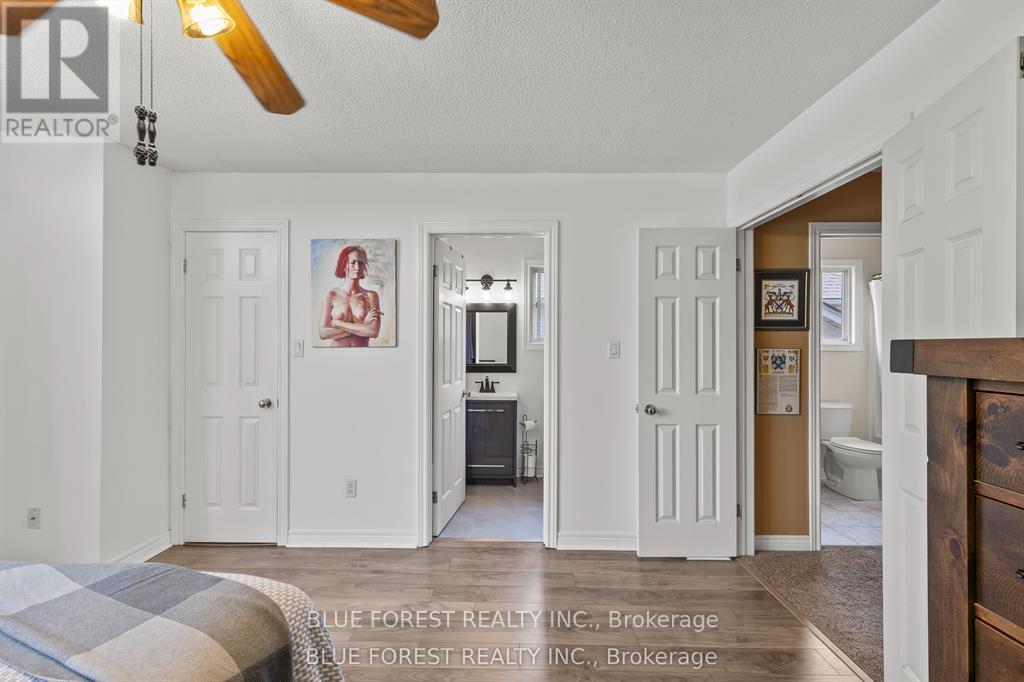 258 SOUTH LEAKSDALE CIRCLE - 23