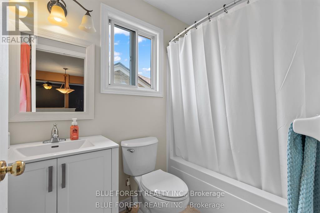 258 SOUTH LEAKSDALE CIRCLE - 25