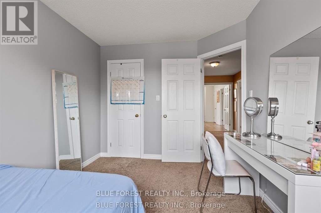 258 SOUTH LEAKSDALE CIRCLE - 27