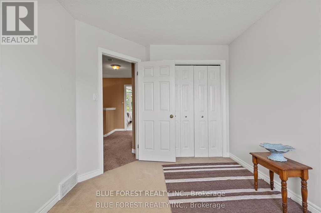 258 SOUTH LEAKSDALE CIRCLE - 29
