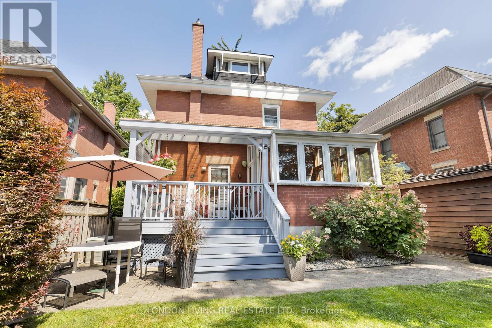 19 BELGRAVE AVENUE - 38