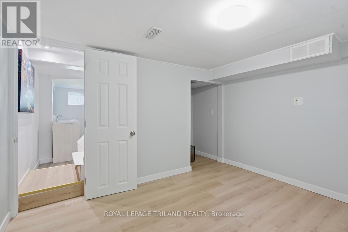231 TAYLOR STREET - 30