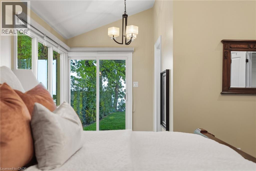 3346 LAKESHORE Road W - 16