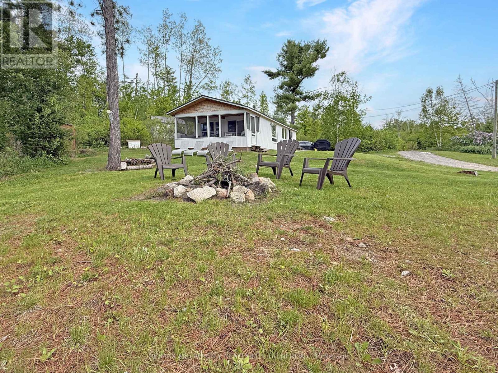 982 STONES LAKE ROAD - 23