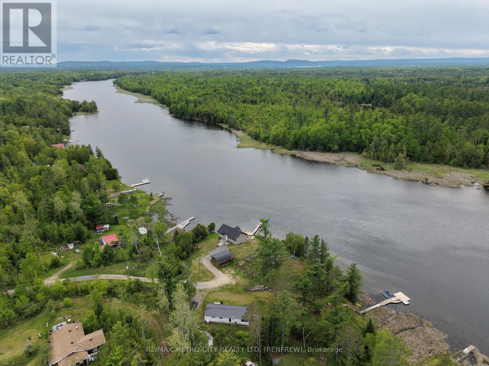 982 STONES LAKE ROAD - 26