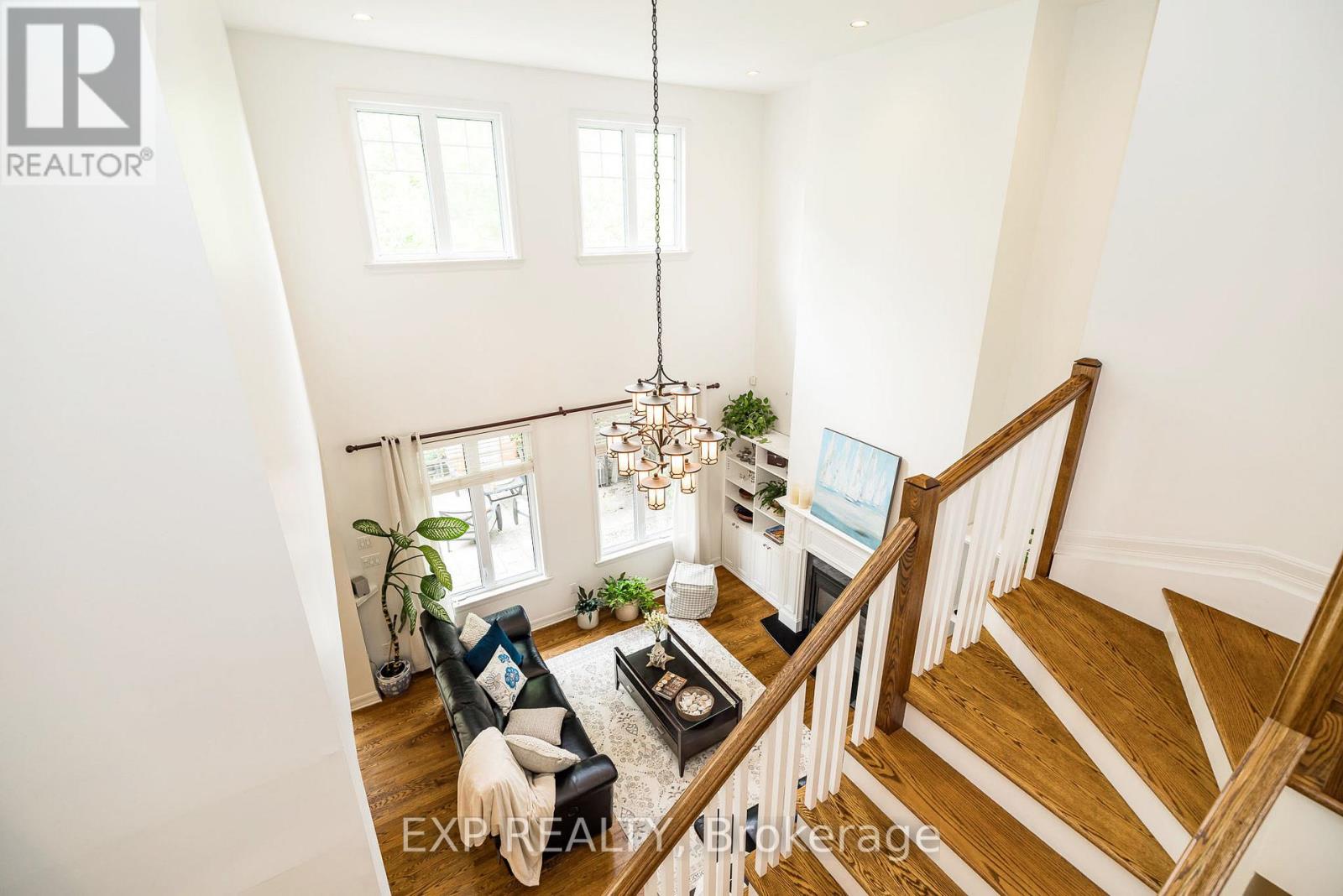 36 OAKBRIAR CRESCENT - 19