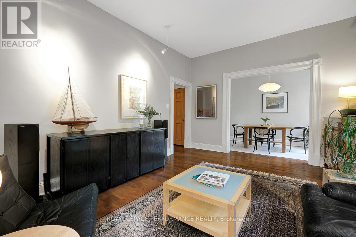 #3 315 DALY AVENUE - 8