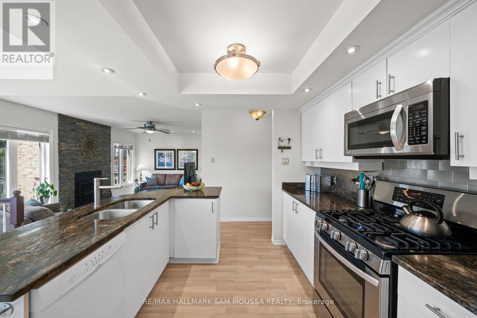 1 WILLOW GLEN DRIVE - 11