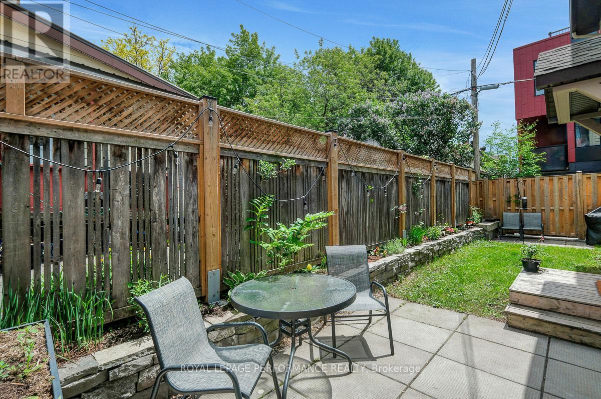 6 HILDA STREET - 27