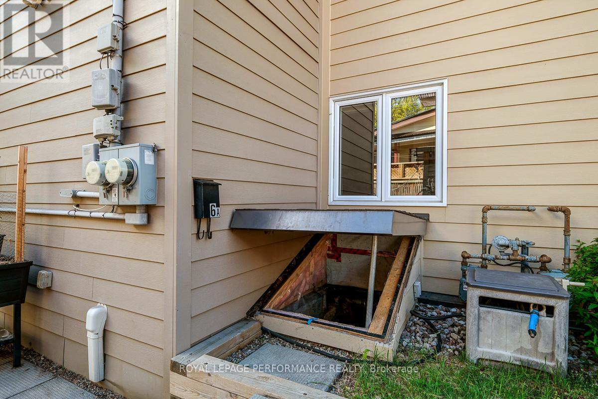 6 HILDA STREET - 45