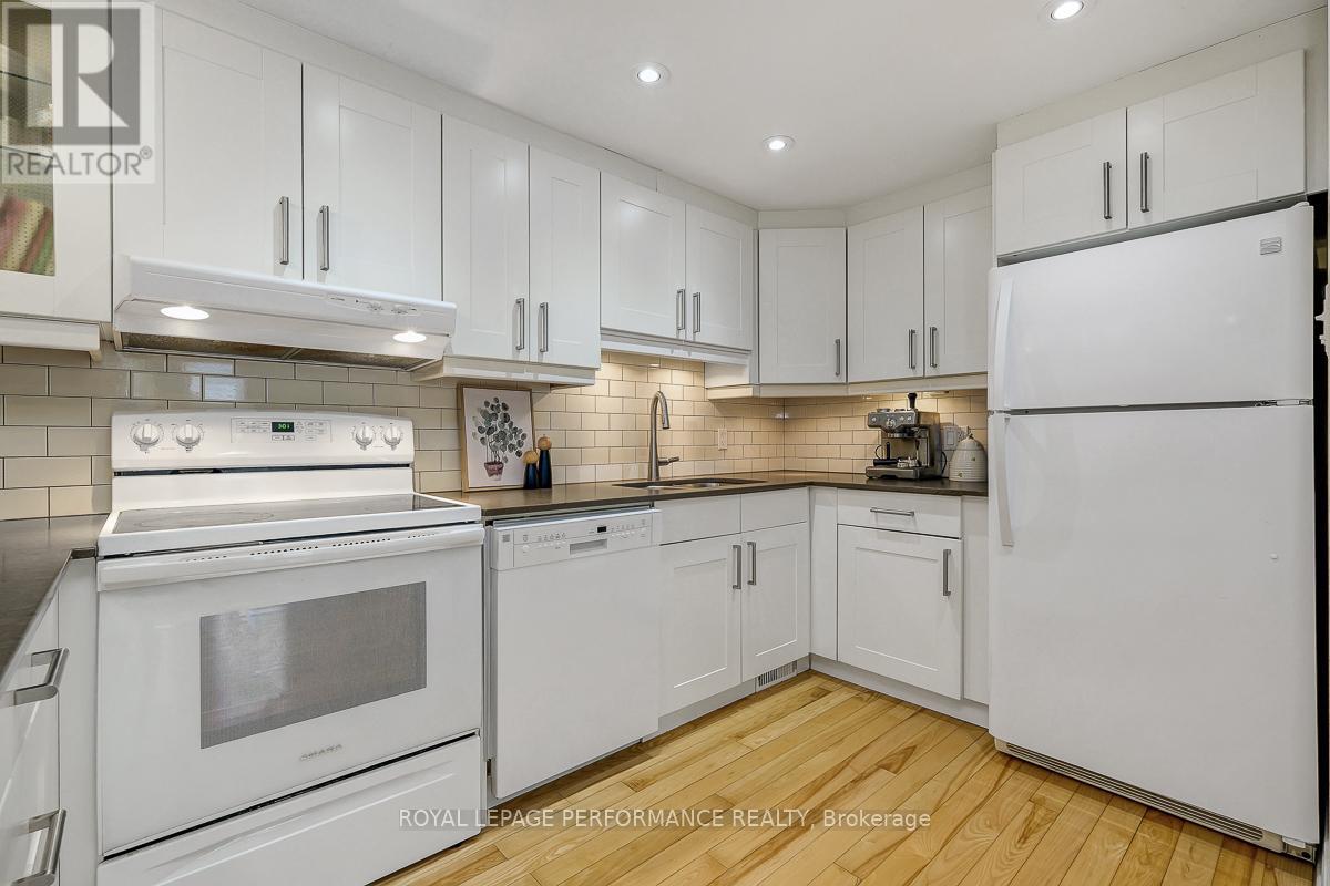 6 HILDA STREET - 6