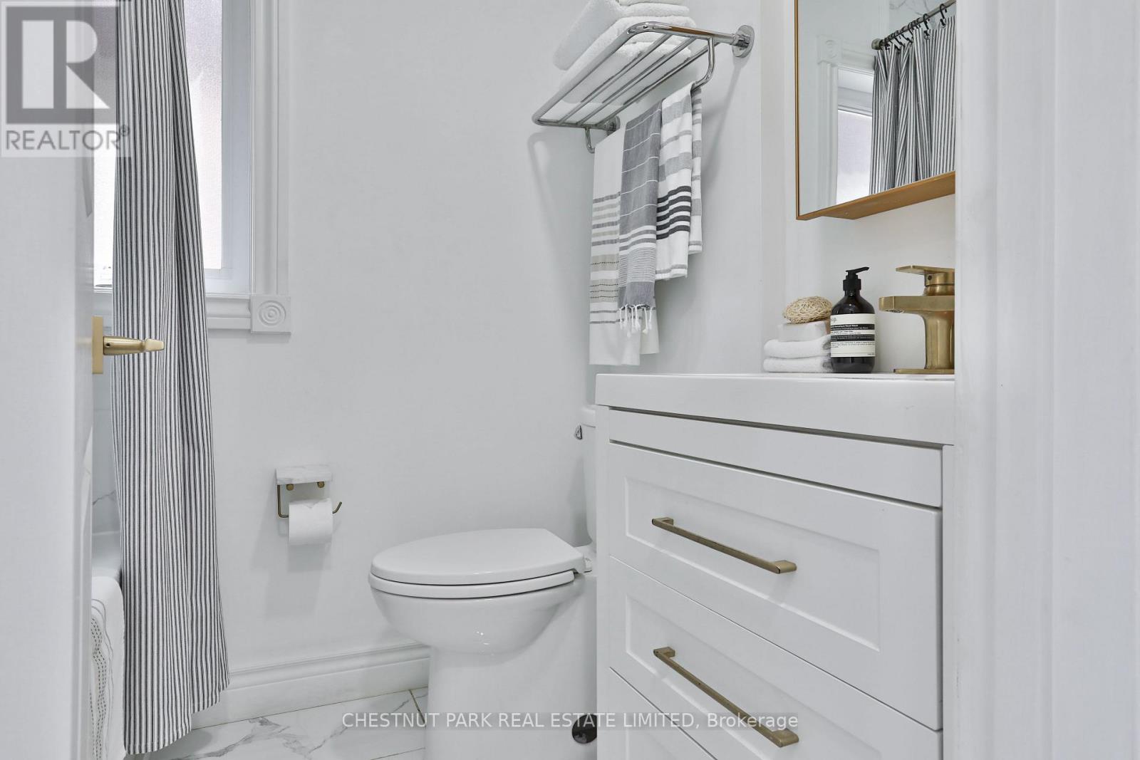 1341 DUPONT STREET - 25