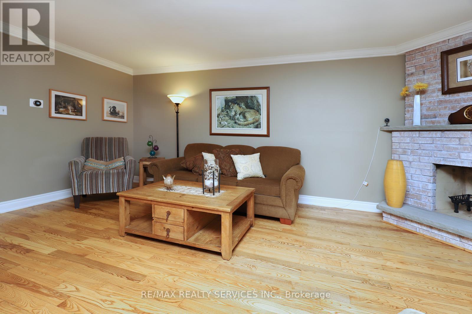 14 KINTYRE STREET - 11