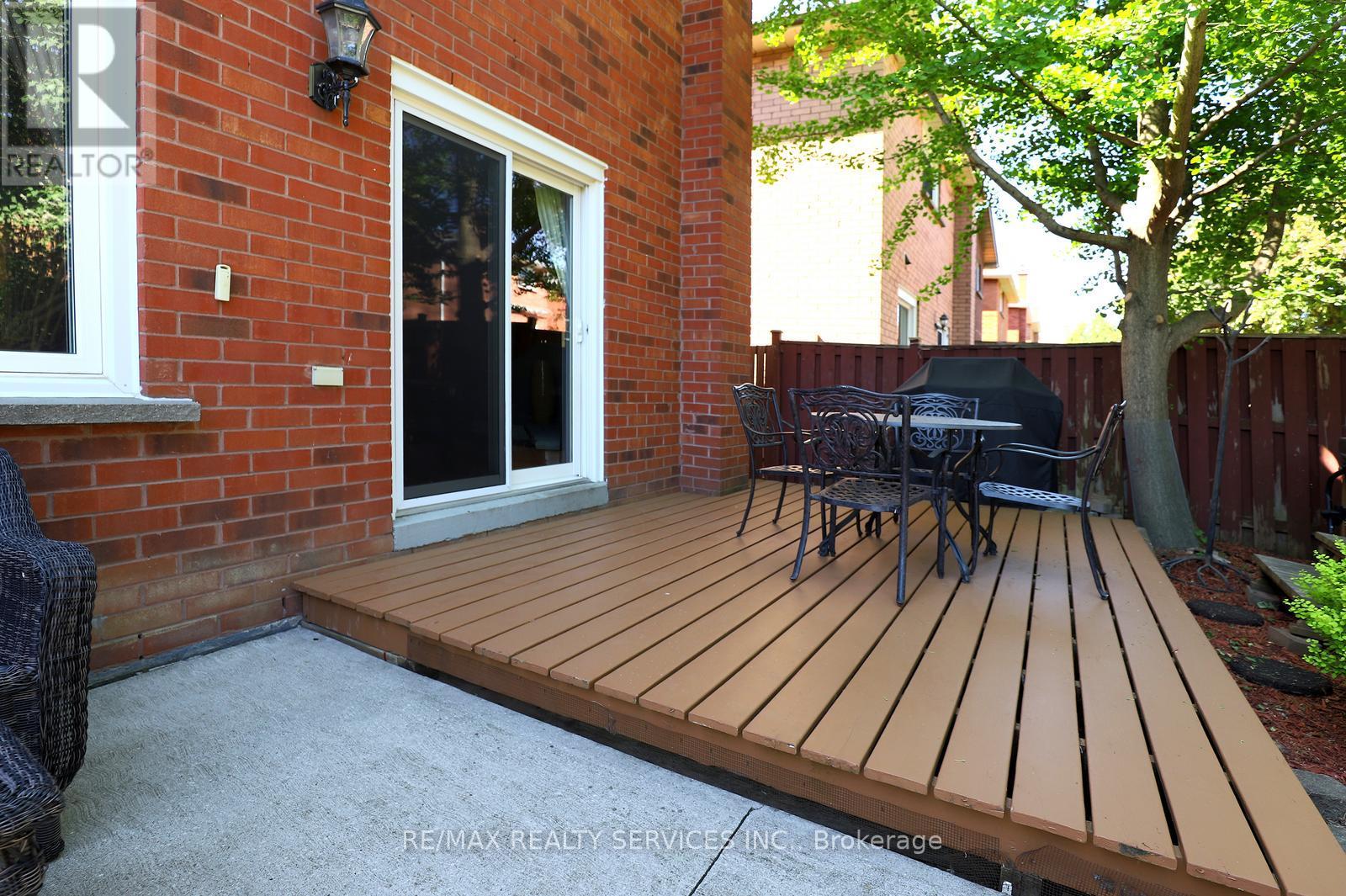14 KINTYRE STREET - 43