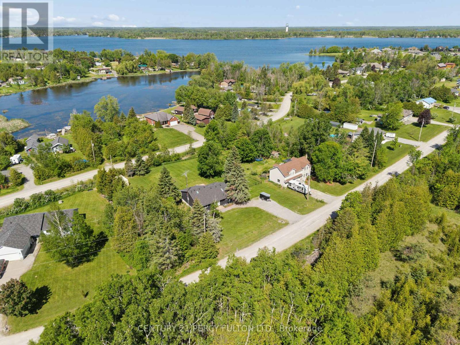 1935 PRATT'S MARINA ROAD - 39
