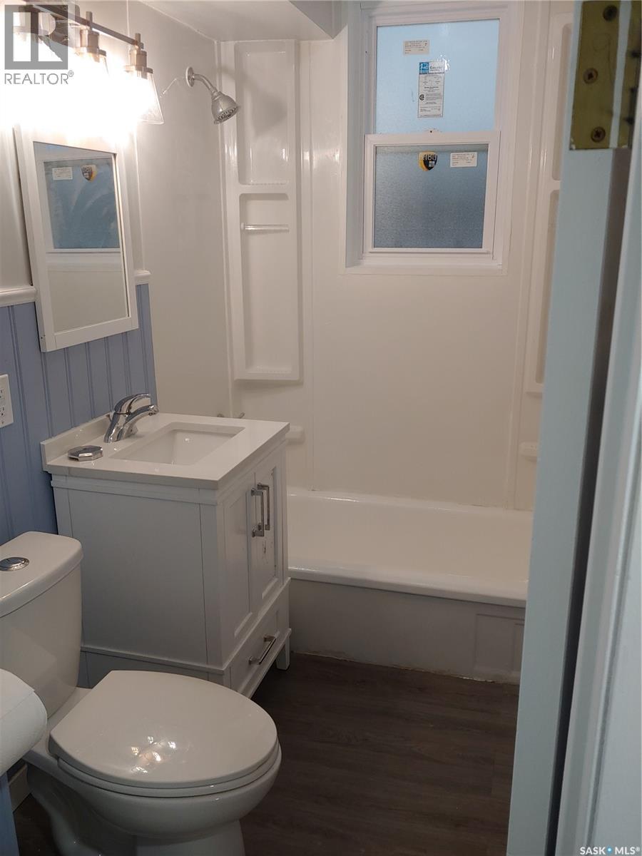 204 25th STREET W - 21