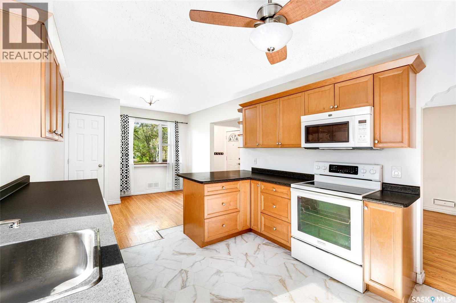 204 25th STREET W - 14
