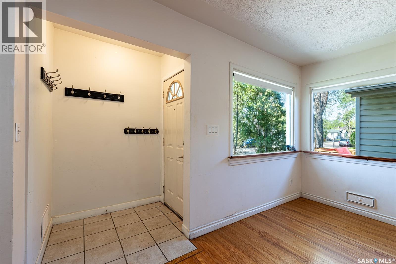 204 25th STREET W - 10