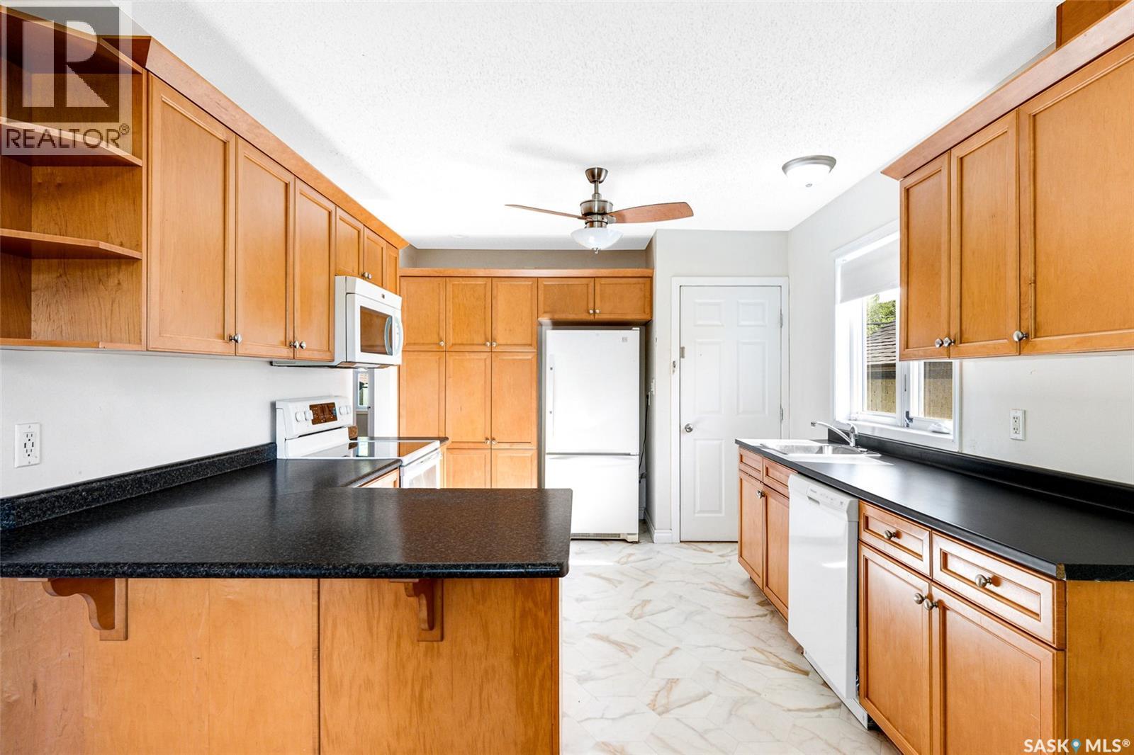 204 25th STREET W - 11