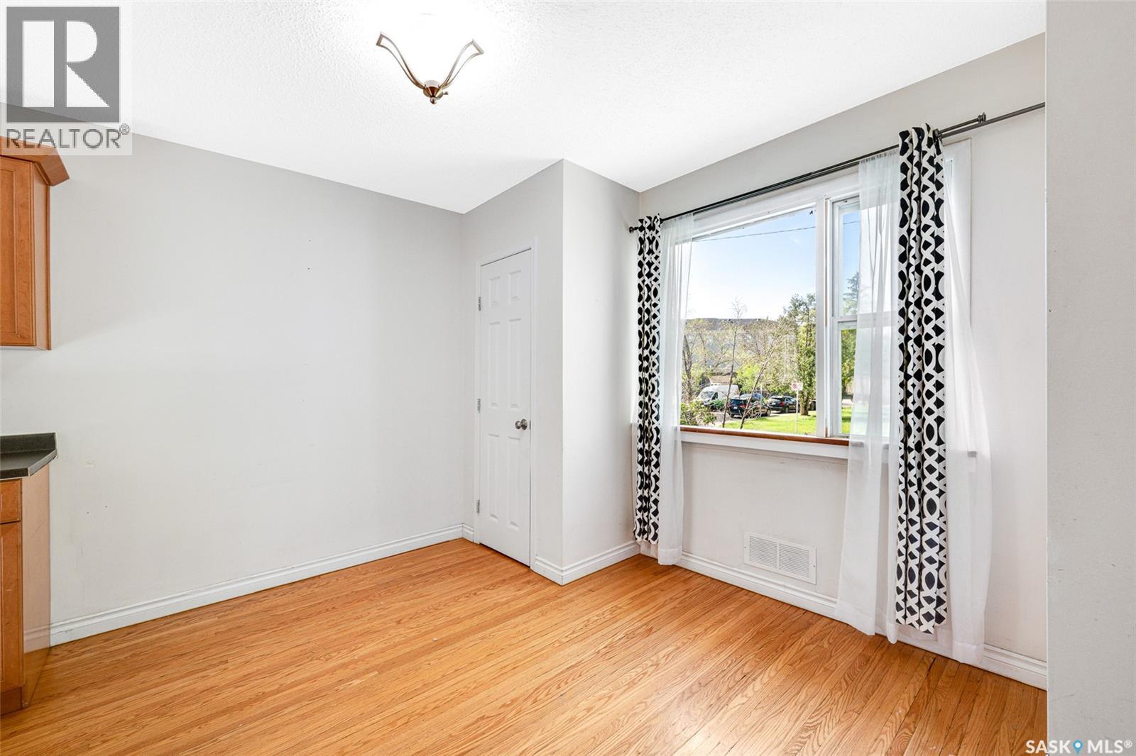 204 25th STREET W - 15