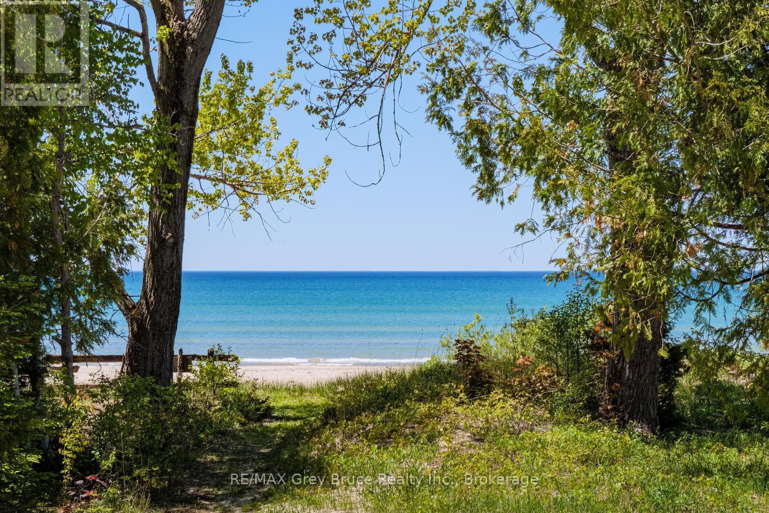 19 5TH AVENUE SOUTH AVENUE - 31