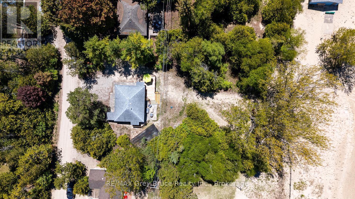 19 5TH AVENUE SOUTH AVENUE - 45
