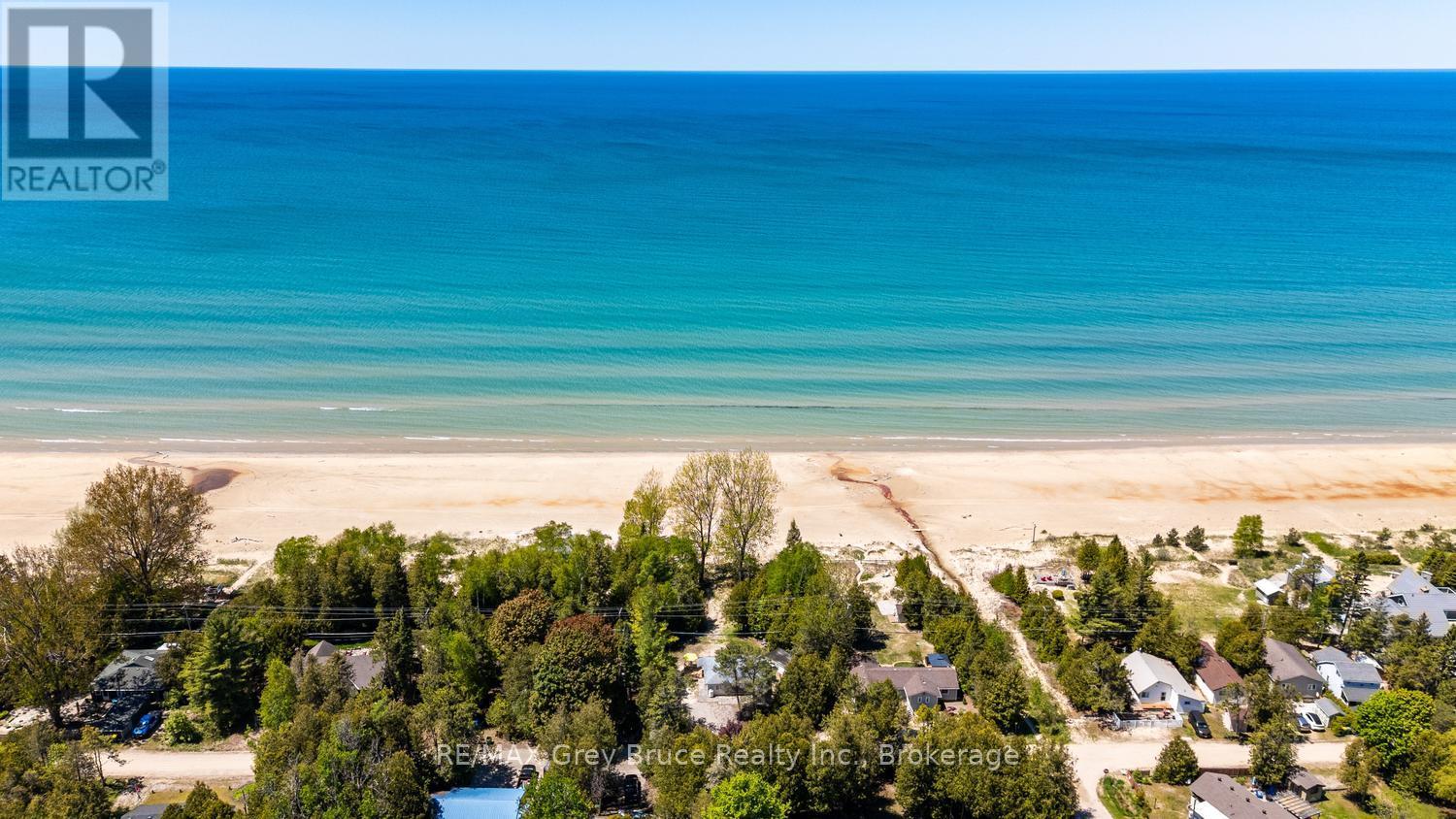 19 5TH AVENUE SOUTH AVENUE - 49