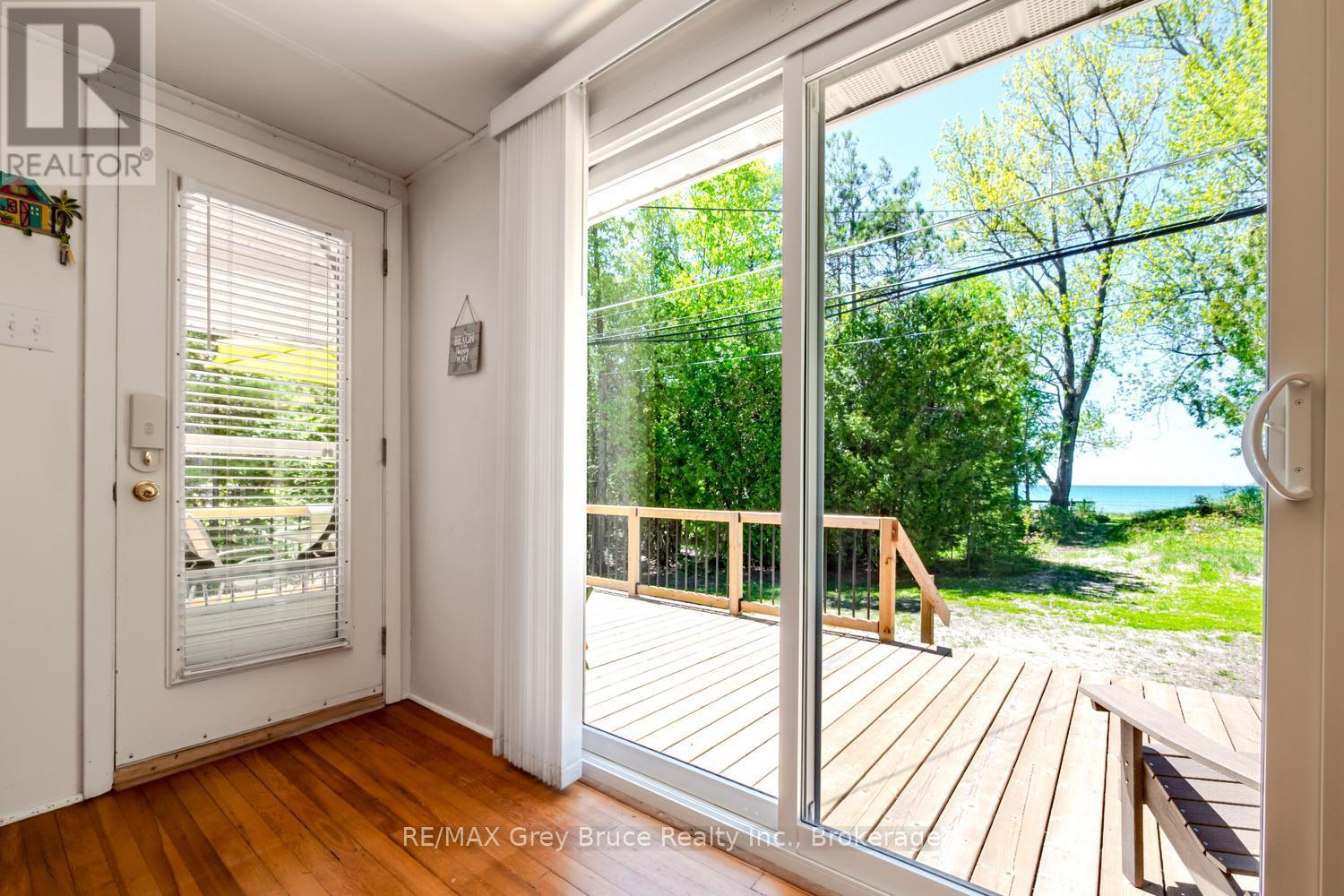 19 5TH AVENUE SOUTH AVENUE - 7