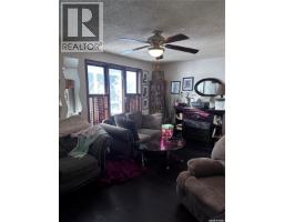 333 5th Avenue Se, Weyburn, SK S4H1Y4 Photo 14