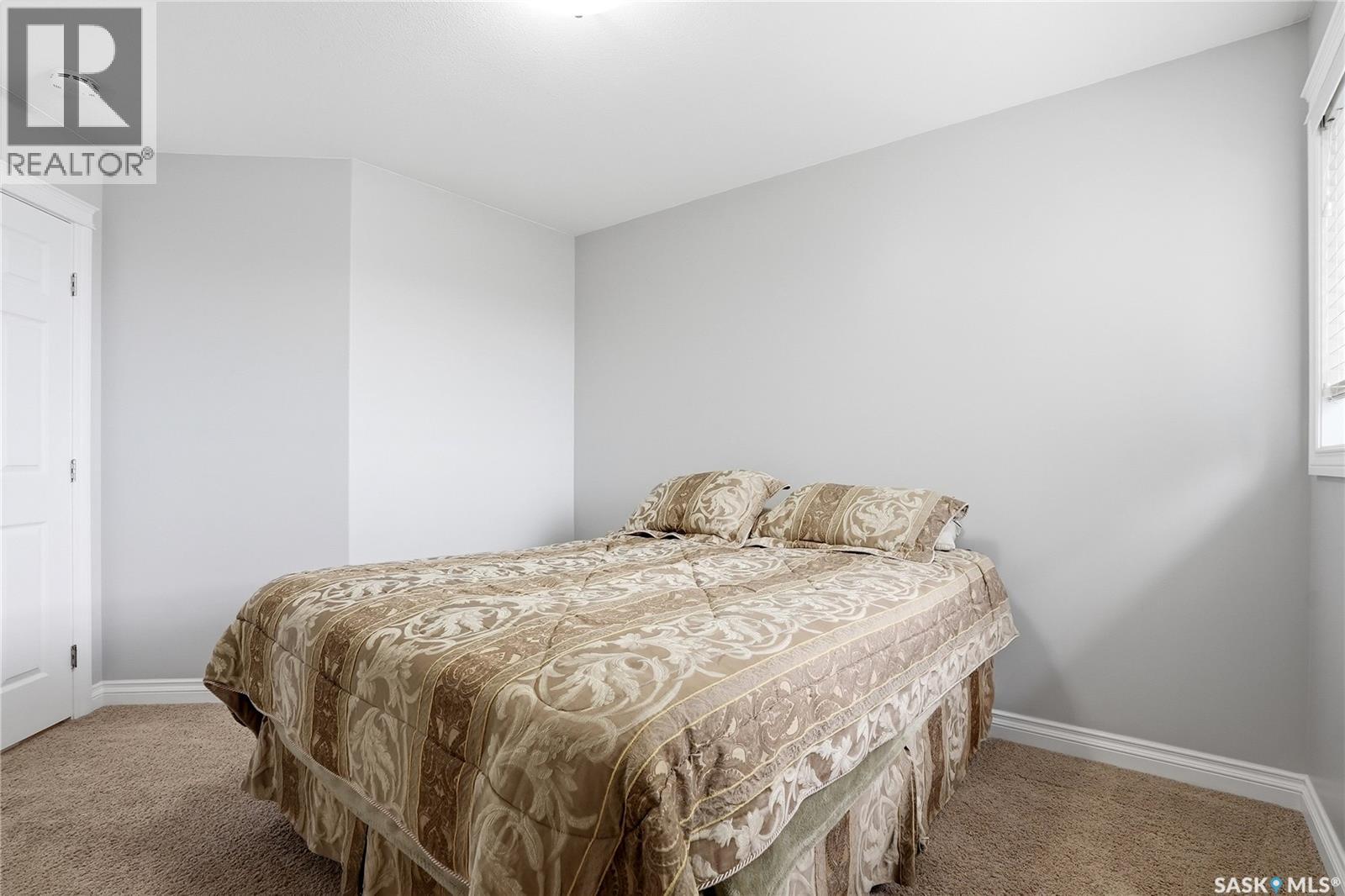 469 Brooklyn CRESCENT - 19