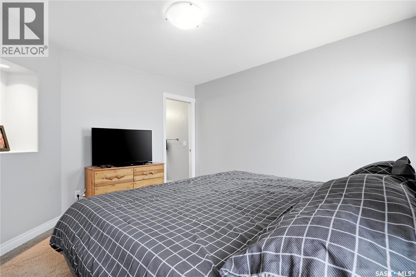469 Brooklyn CRESCENT - 21