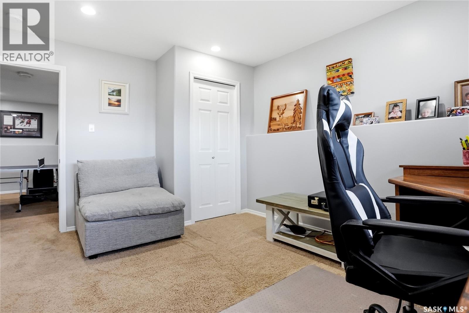 469 Brooklyn CRESCENT - 28