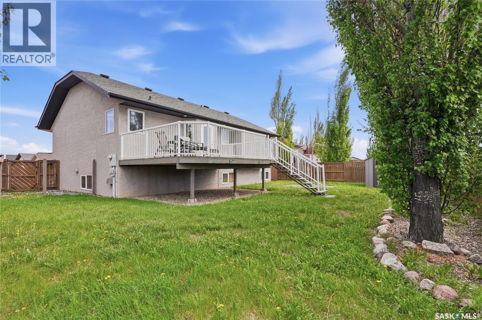 469 Brooklyn CRESCENT