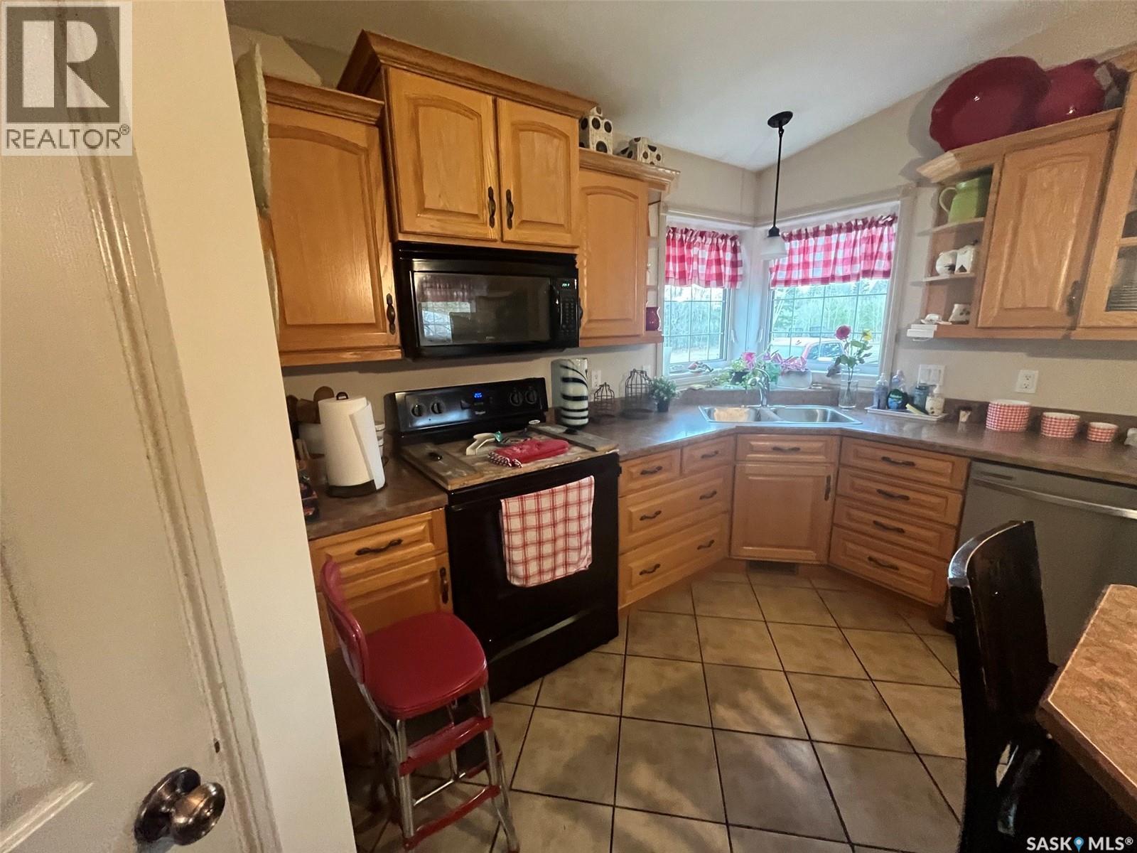 3600 55 HIGHWAY - 19
