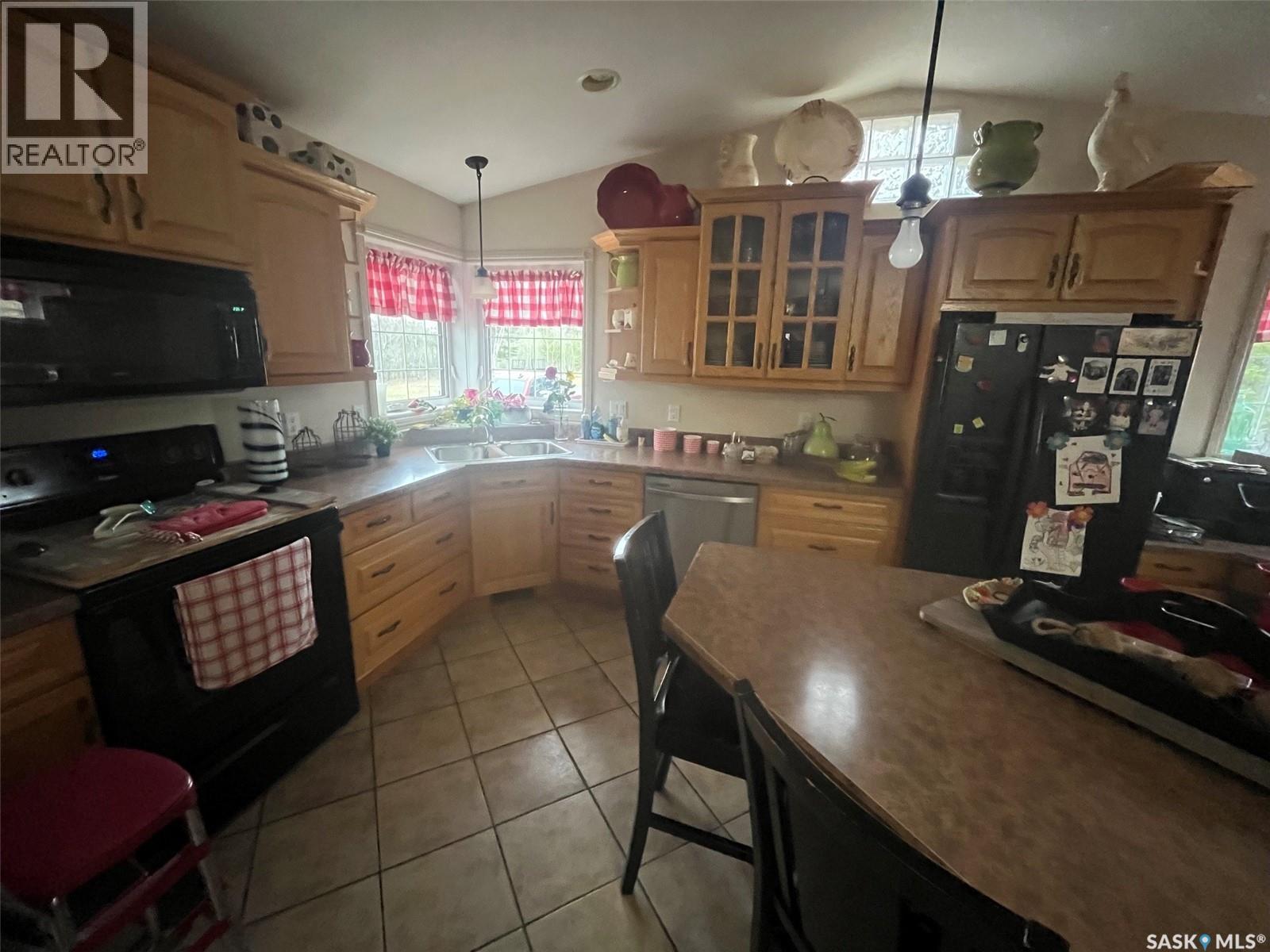 3600 55 HIGHWAY - 22