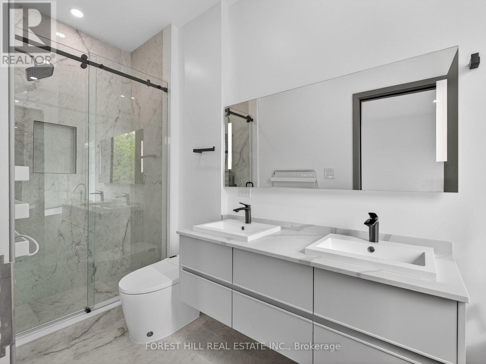 249 LAUDER AVENUE - 18