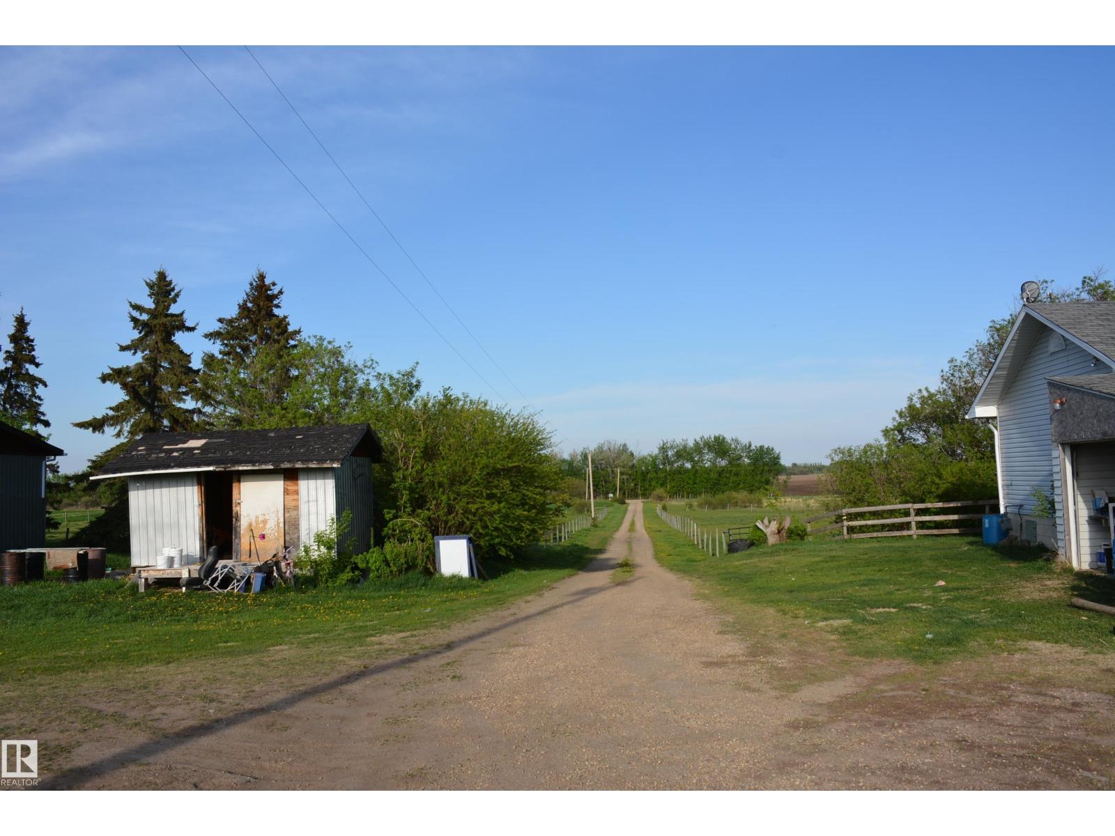 59032 Rge Rd 40 — photo 15