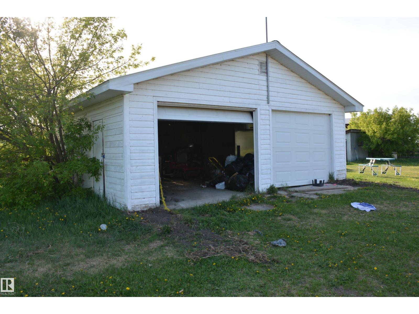 59032 Rge Rd 40 — photo 9