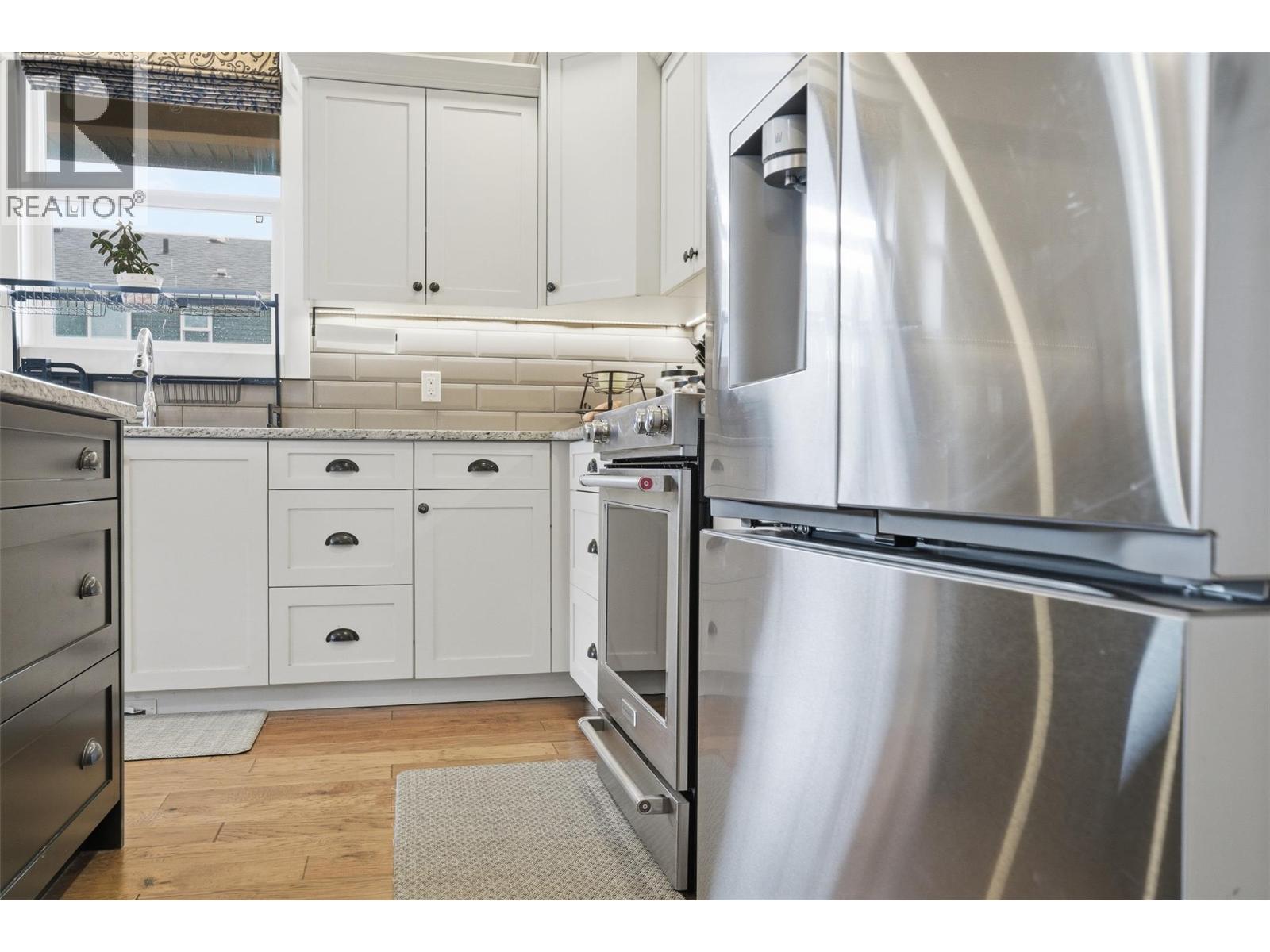 3010 HILTON Drive, Merritt