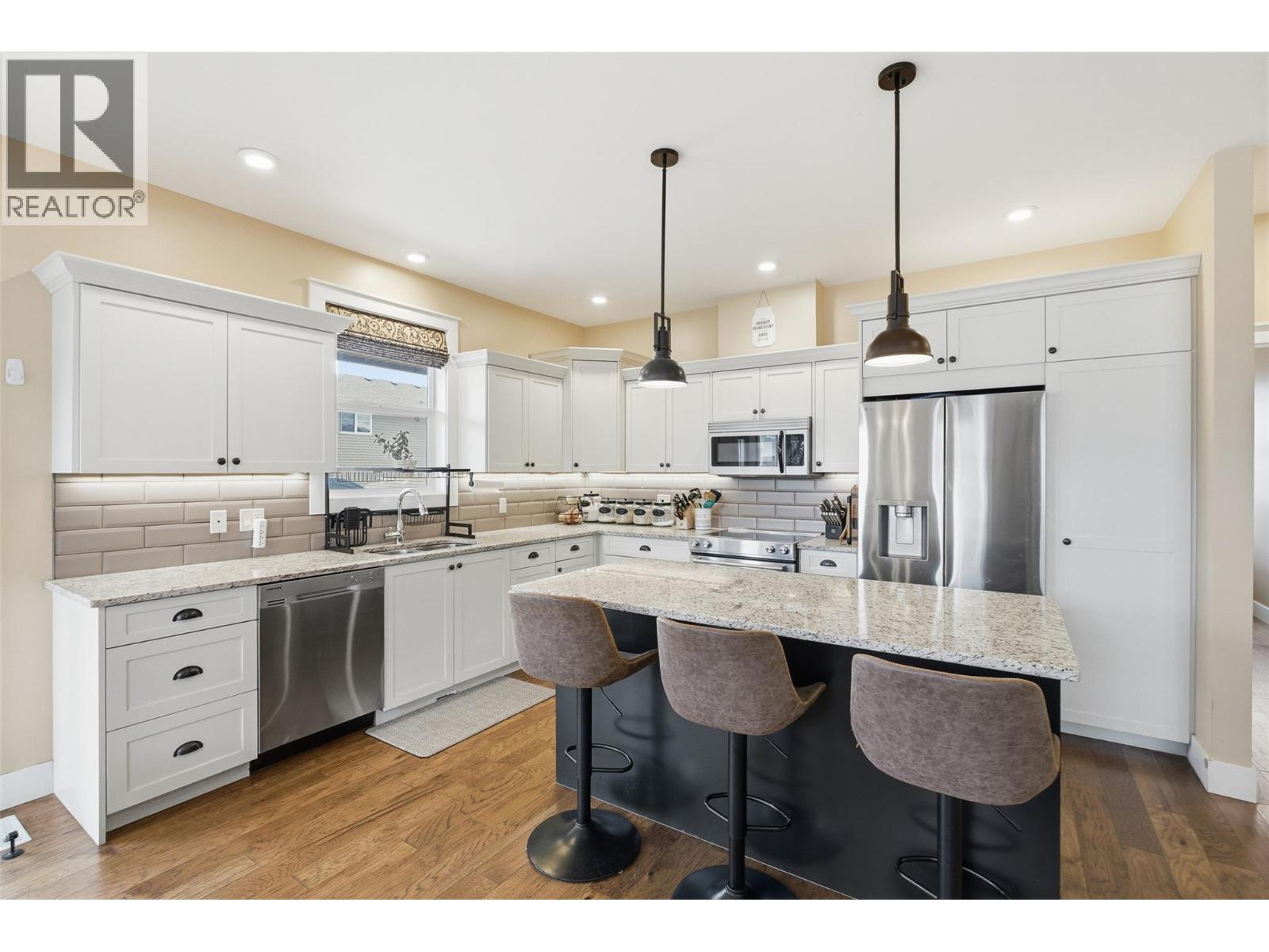 3010 HILTON Drive, Merritt