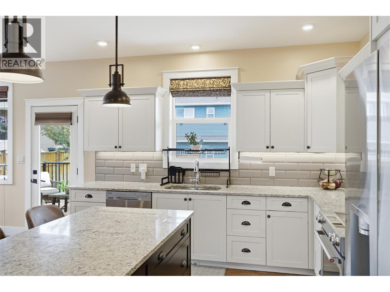 3010 HILTON Drive, Merritt